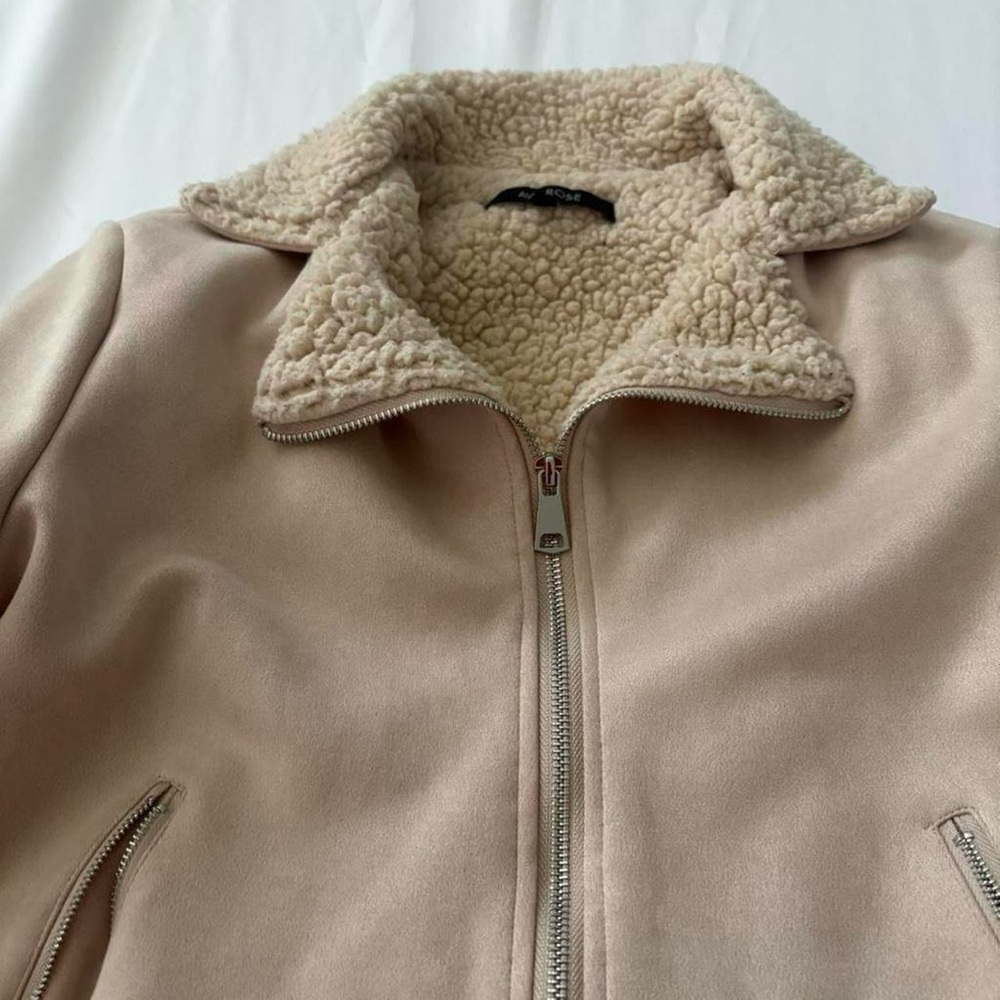 jacket - Picture 3 of 7